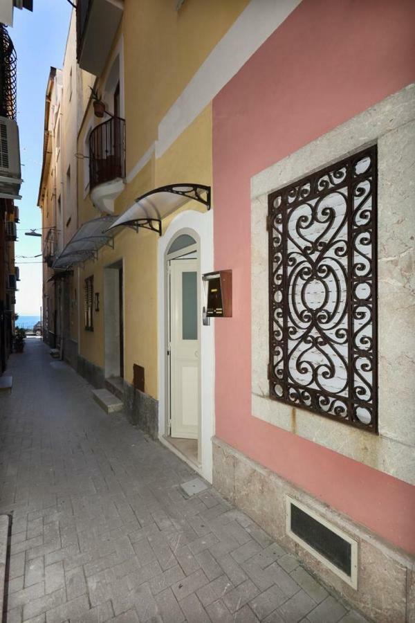 Appartamento Vicolo A Mare, Mazzeo Εξωτερικό φωτογραφία
